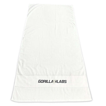 white towel vertical placement